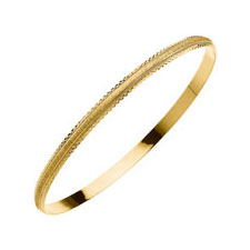 Yellow gold bangle bracelet